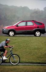 Pontiac Aztek 2001 года